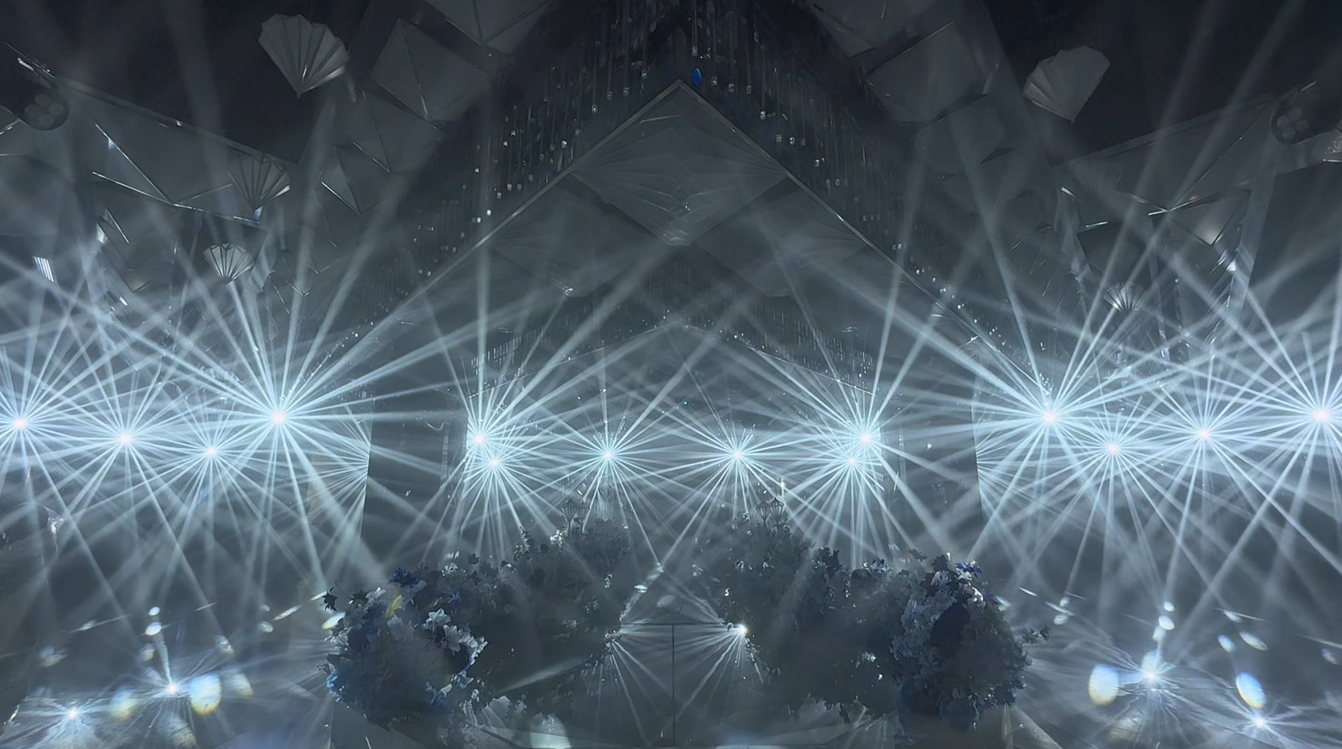 Lighting beam effects